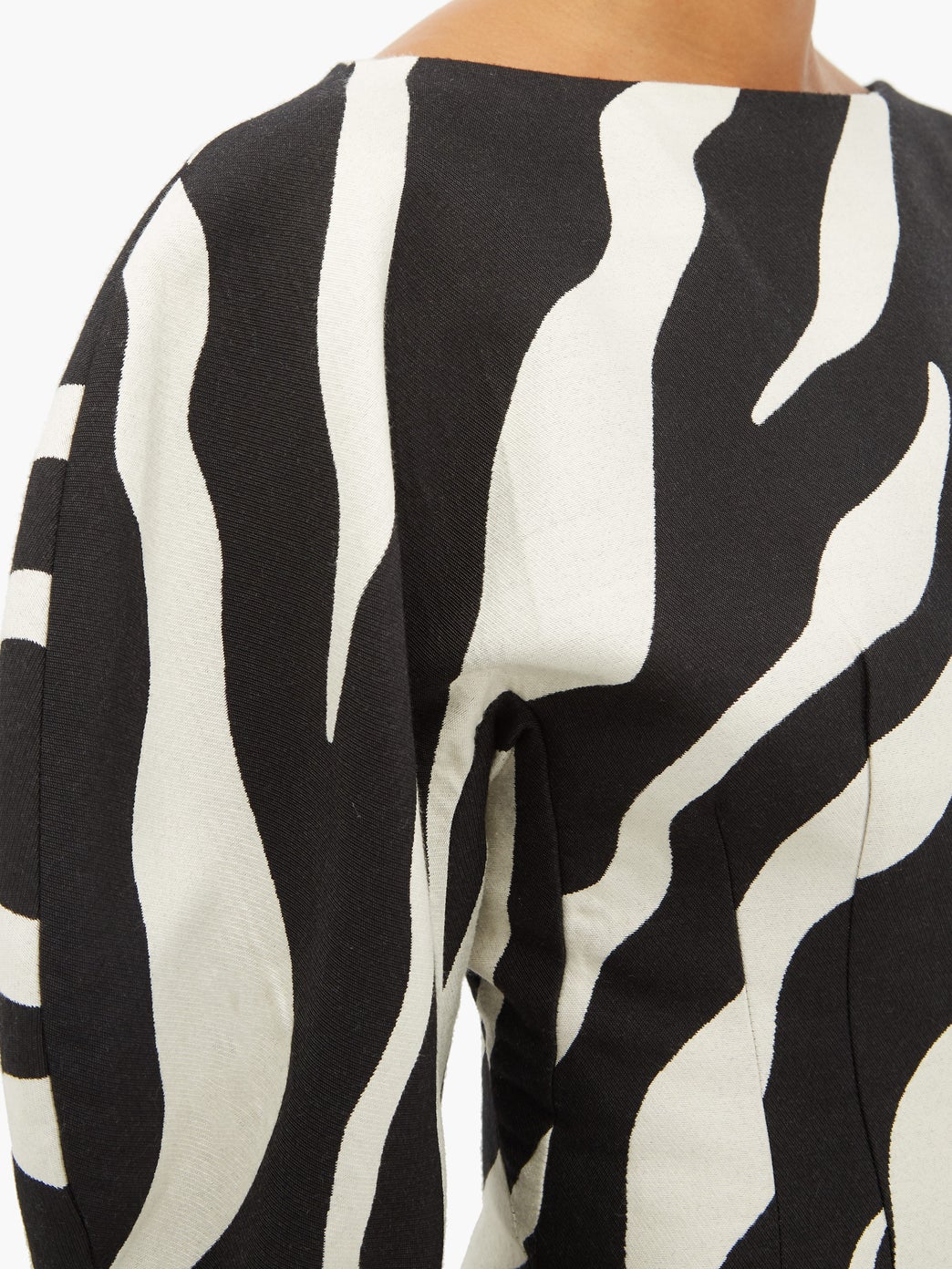 Zebra jacquard o-sleeve mini dress